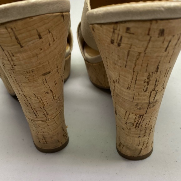 Franco Sarto TAN Leather Platform Sandals, 7.5 Winter Sale - Picture 5 of 11